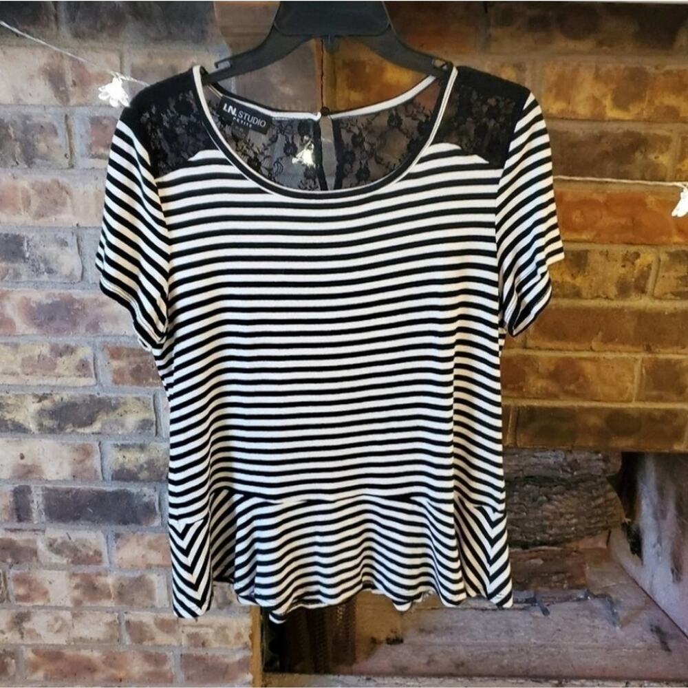 I.N. Studio Petite XL Striped Peplum Top Black‎ White Lace Yoke Short Sleeve